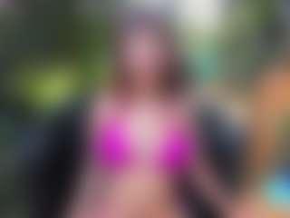 AliceMrtnz's Live Sex Cam Show