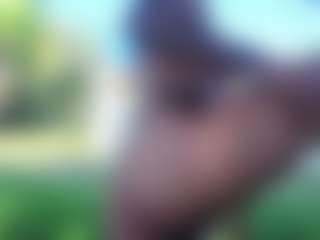 AliceMrtnz's Live Sex Cam Show