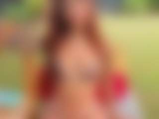 AliceMrtnz's Live Sex Cam Show