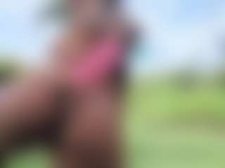 AliceMrtnz's Live Sex Cam Show