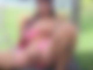 AliceMrtnz's Live Sex Cam Show