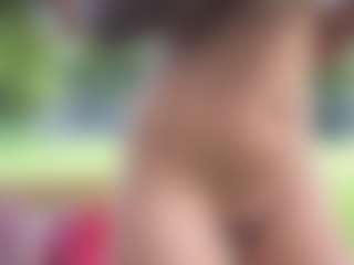 AliceMrtnz's Live Sex Cam Show