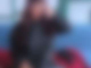 AliceMrtnz's Live Sex Cam Show