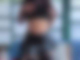 AliceMrtnz's Live Sex Cam Show