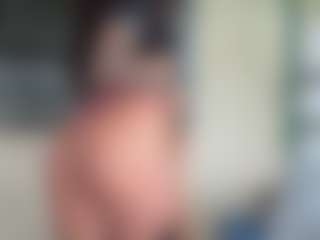 AliceMrtnz's Live Sex Cam Show