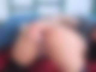 AliceMrtnz's Live Sex Cam Show