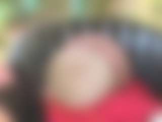 AliceMrtnz's Live Sex Cam Show
