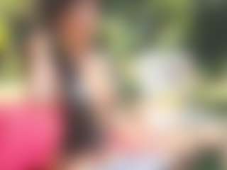 AliceMrtnz's Live Sex Cam Show
