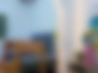 AliceMrtnz's Live Sex Cam Show