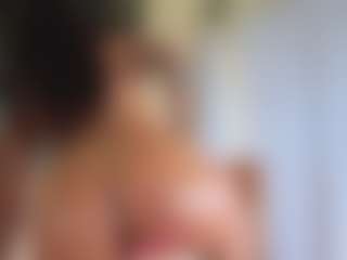 AliceMrtnz's Live Sex Cam Show