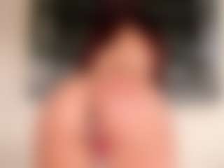 AliceMrtnz's Live Sex Cam Show