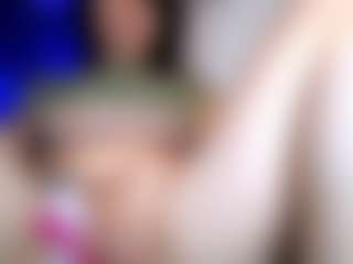 biatriss's Live Sex Cam Show