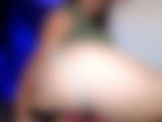 biatriss's Live Sex Cam Show