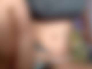 biatriss's Live Sex Cam Show