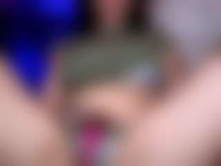 Live cam show with biatriss - Milk on boobsie.com