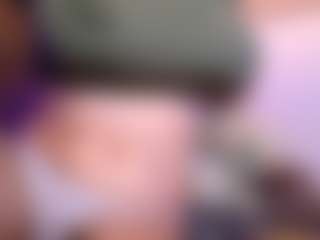 biatriss's Live Sex Cam Show