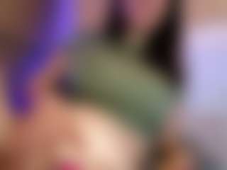 Live cam show with biatriss - Strapon on Mixed Magazine Live