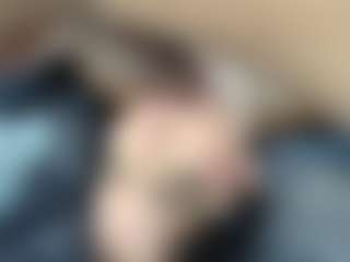CerenYavuz's Live Sex Cam Show