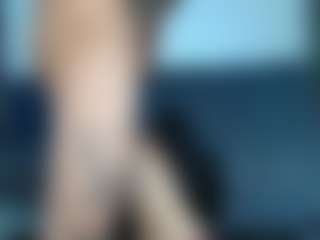 Live cam show with CerenYavuz - Strip on Stripli.com