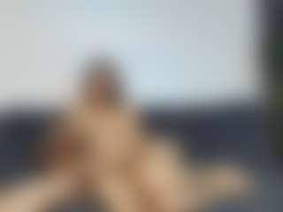 Live cam show with CerenYavuz - Ass Bouncing on mypornchat.com
