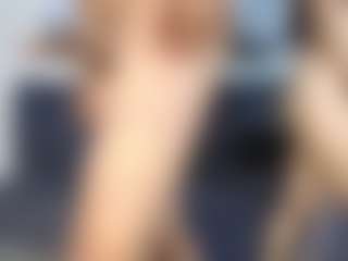 Live cam show with CerenYavuz - HD on Camsoda