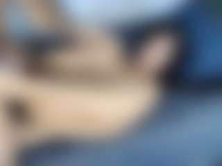 CerenYavuz's Live Sex Cam Show