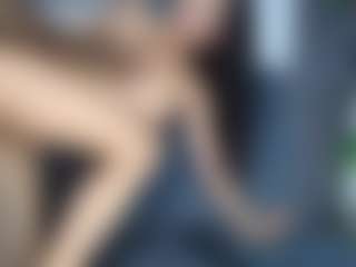 CerenYavuz's Live Sex Cam Show