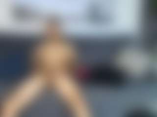 Live cam show with CerenYavuz - Strip on livesuperchat.net