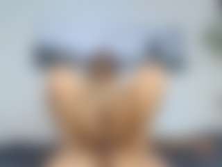 CerenYavuz's Live Sex Cam Show