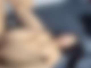 CerenYavuz's Live Sex Cam Show