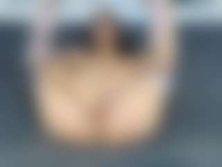 CerenYavuz's Live Sex Cam Show