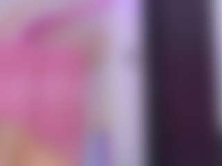 emmacurvy's Live Sex Cam Show