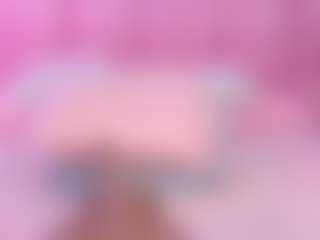 emmacurvy's Live Sex Cam Show