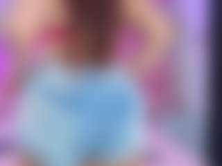 emmacurvy's Live Sex Cam Show