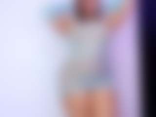 emmacurvy's Live Sex Cam Show
