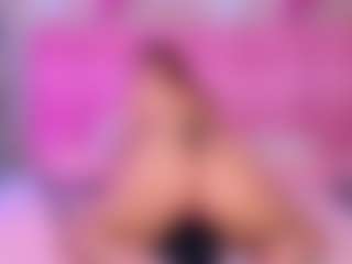 emmacurvy's Live Sex Cam Show