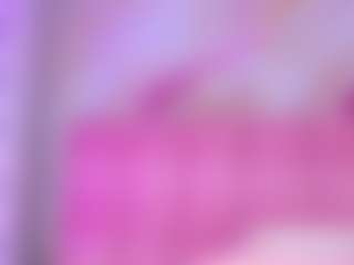 emmacurvy's Live Sex Cam Show