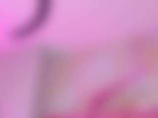 emmacurvy's Live Sex Cam Show