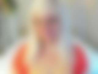 Live cam show with HellaFabel - Blonde Hair on live18s.com