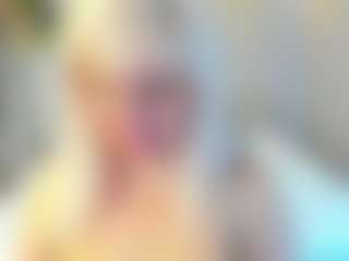 Live cam show with HellaFabel - Granny on Camsoda