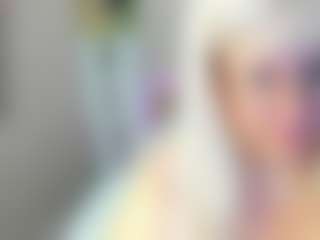 HellaFabel MILF webcam performer live streaming