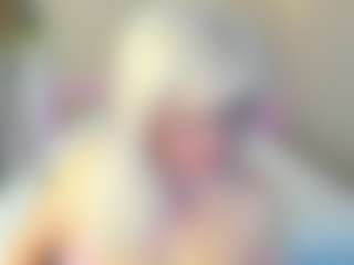 Live cam show with HellaFabel - Hot on friskycurves.com