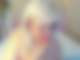 HellaFabel MILF webcam performer live streaming