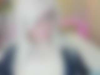 HellaFabel MILF webcam performer live streaming
