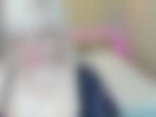 HellaFabel MILF webcam performer live streaming