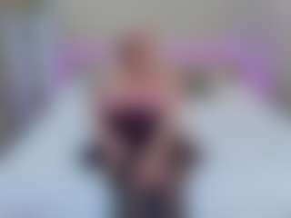 HellaFabel's Live Sex Cam Show