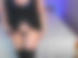 Live cam show with HellaFabel - Moaning on sexytreat.net