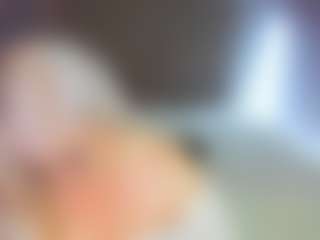 Live cam show with HellaFabel - Sexy on CamwithHer