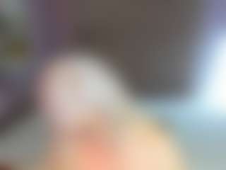 Live cam show with HellaFabel - MILF on sexylive.show