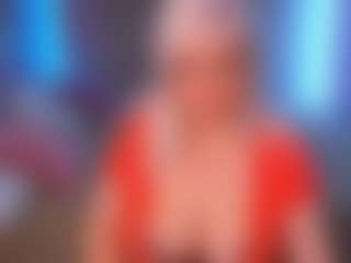 Live cam show with HellaFabel - Granny on Dolls Live